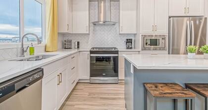 Sleeps 28~Events~FamilyReunions~4Kitchens~6FamilyRooms~12Bedrooms~9Bathrooms