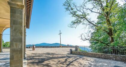 3 bedroom awesome home in Papiano