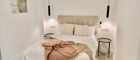 2 soverom, strykejern/-brett, wi-fi og sengetøy