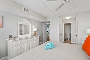 3 bedrooms, iron/ironing board, travel cot, free WiFi