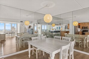 Dining - 2 Story Penthouse 2504 The Quay Epic Views (Ocean City)