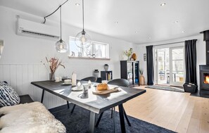 Dining - 3 bedroom stunning home in Højby (Højby)
