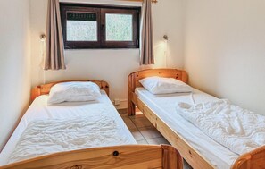 2 dormitoris, un bressol de viatge i wifi gratuïta 