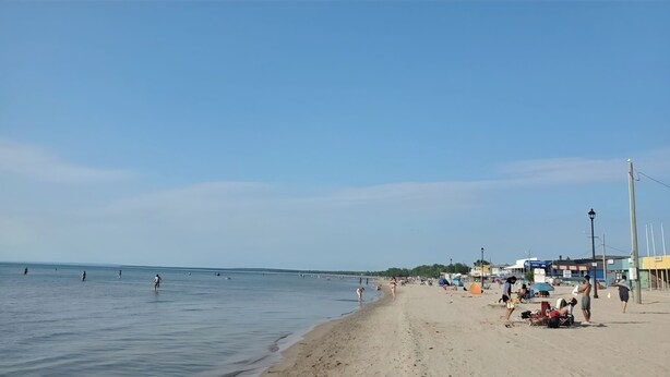 Nær stranden