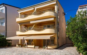 Exterior - Stunning apartment in Dramalj with WiFi (Dramalj)