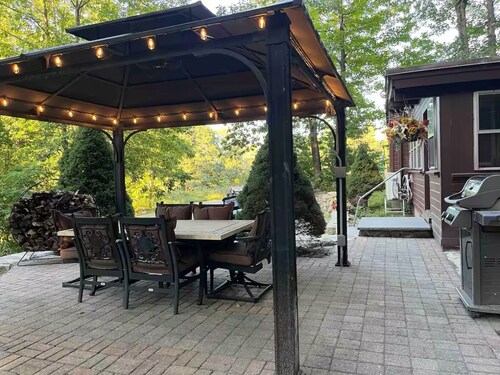 2 queen and 2 twin beds