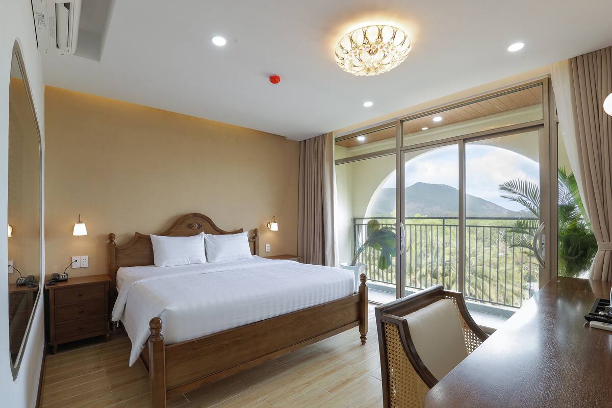 Doppia Deluxe, balcone, vista mare | Biancheria da letto ipoallergenica