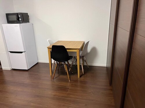 New Sekisui Heim apartment in a quiet residential neighborhood with easy access to Kyoto Station