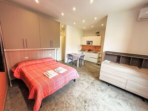 1 間睡房、免費 Wi-Fi