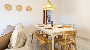 Dining - Apartamento Centro Fonteta - Costa Brava (Fonteta)