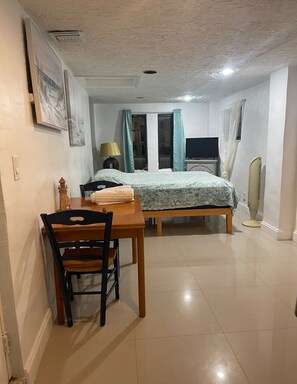 1 Schlafzimmer, WLAN