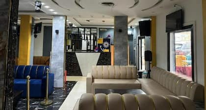 HOTEL L'EMPIRE