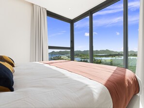 2 Schlafzimmer, Zimmersafe, Bügeleisen/Bügelbrett, kostenloses WLAN