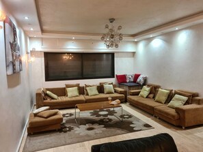 Interior - Appartement Classic , Pour LA Famille, Travail ET Reunion Etc (Casablanca)