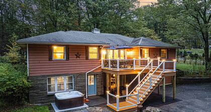 Ultimate Poconos Home: Theater, Arcades, Hot Tub