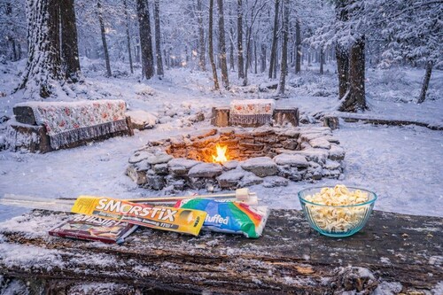 4200SF:Theater*Hot Tub*Pinball*FirePit*3 King Beds