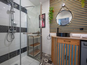 Hair dryer, towels