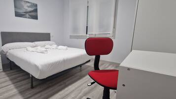 3 Schlafzimmer, Bügeleisen/Bügelbrett, kostenloses WLAN, Bettwäsche