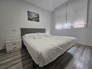 3 Schlafzimmer, Bügeleisen/Bügelbrett, kostenloses WLAN, Bettwäsche