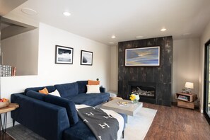 TV, fireplace - Hot Tub Overlooking Ocean! (Pacifica)