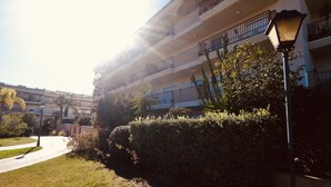 Unclassified image, 4 of 26, button - Residencial Golden Beach by Interhome (St Carles de la Ràpita)