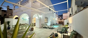 Nerja Paradise Rentals - Villa Calazul