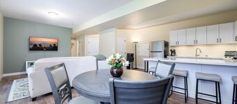 Upscale Private Getaway near Seattle