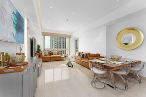 Appartement Deluxe, 2 chambres, non-fumeurs, vue mer | Salle Ă manger