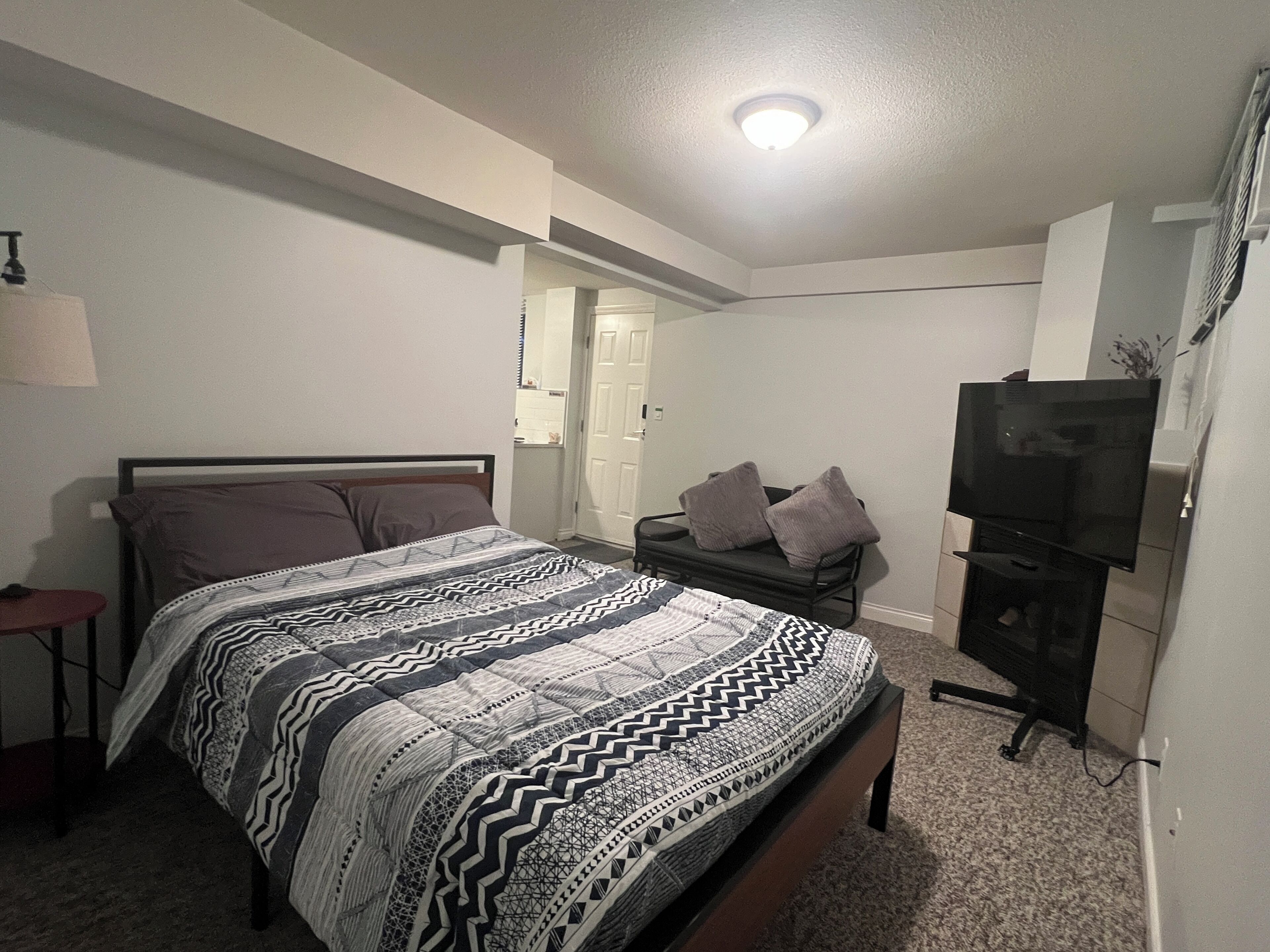 2 bedrooms, desk, free WiFi, bed sheets