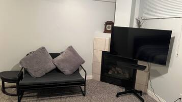 2 chambres, bureau, Wi-Fi gratuit, draps fournis