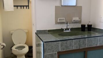 Håndklæder, Sæbe, Toiletpapir
