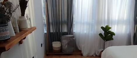 1 chambre, fer et planche à repasser, Wi-Fi, draps fournis