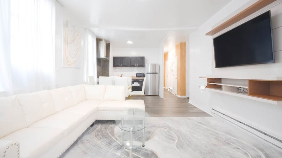 Luxury NY Home 3BR with Easy Parking