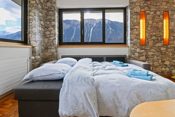 2 chambres, Wi-Fi gratuit, draps fournis