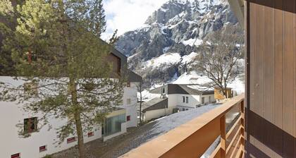 Retraite Alpine: Studio Paisible et Rénové