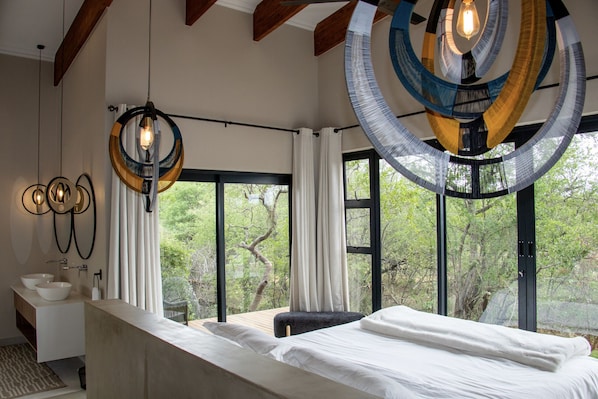 4 chambres, fer et planche à repasser, Wi-Fi gratuit, draps fournis