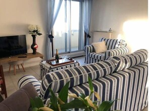 Living area - Lion-sur-mer Appartement Front de mer (Lion-sur-Mer)