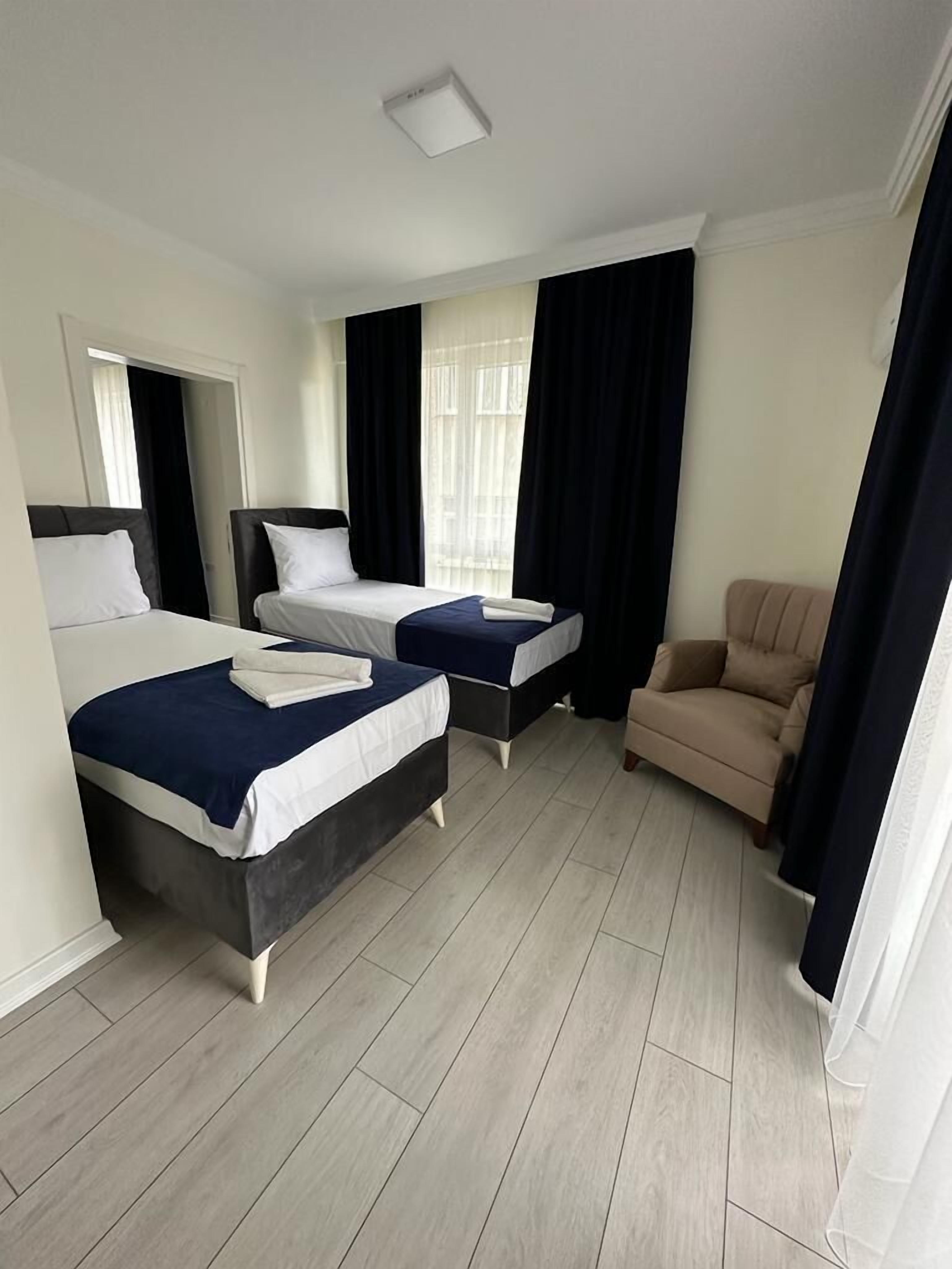 Blackout curtains, iron/ironing board, free WiFi