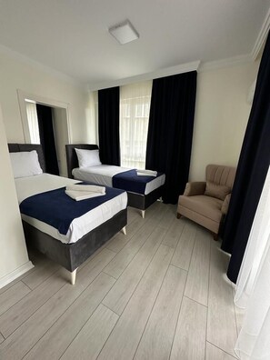 Blackout drapes, iron/ironing board, free WiFi - Trabzon White Life (Trabzon)
