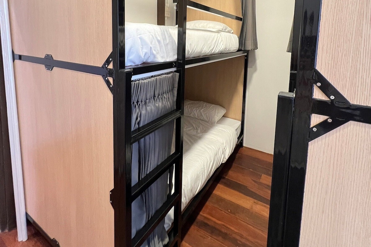 Standard Ortak Ranzalı Oda | Çarşaf takımı