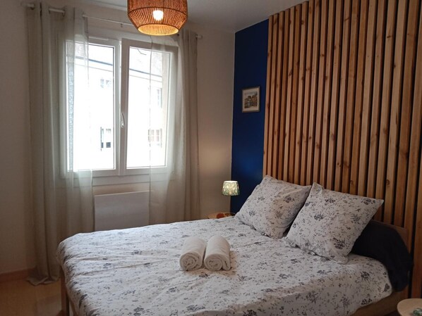 3 bedrooms, free WiFi - Renovated Home with Modern Comforts, Near Vichy Center, 3 Bedrooms, All-Inclusive Amenities (Bellerive-sur-Allier)