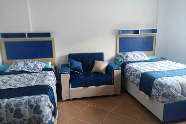 Premium Triple Room, Garden View | Egyptian cotton sheets, premium bedding, pillowtop beds