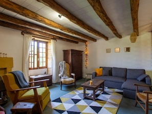 Fireplace - House in nature with pool, wifi and parking - Périgord Noir (Sergeac)