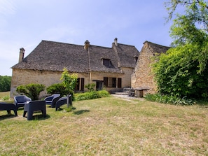 Terrace/patio - House in nature with pool, wifi and parking - Périgord Noir (Sergeac)