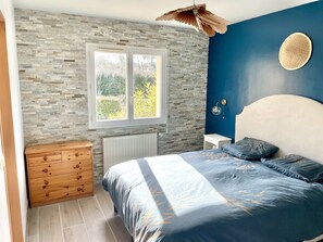 4 camere, ferro/asse da stiro, Wi-Fi, lenzuola