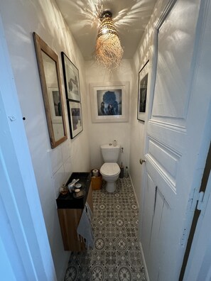 Shower, hair dryer, towels - Beau Loft aux Portes de Paris- Proche JO (Bagnolet)