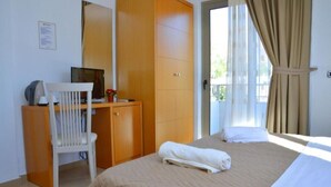 Standard Double Room, Mountain View | Desk, free WiFi, bed sheets - PASTARELLA RESORT  (Orikum)