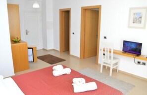 Quadruple Room, Sea View - PASTARELLA RESORT  (Orikum)