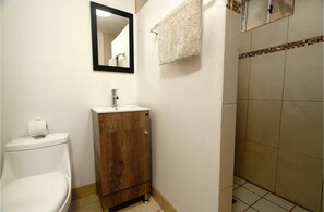 Shower - Rancho Percebu Beach Studio 6 (San Felipe)