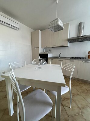 尊榮開放式客房 | 私人廚房 | 電熱水壺